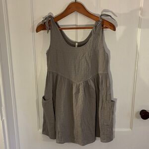 Rylee + Cru Textured Gray Dress